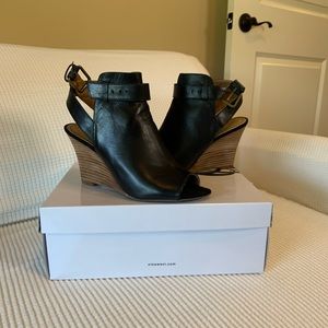 Nine West 7.5M Wedge Sandals